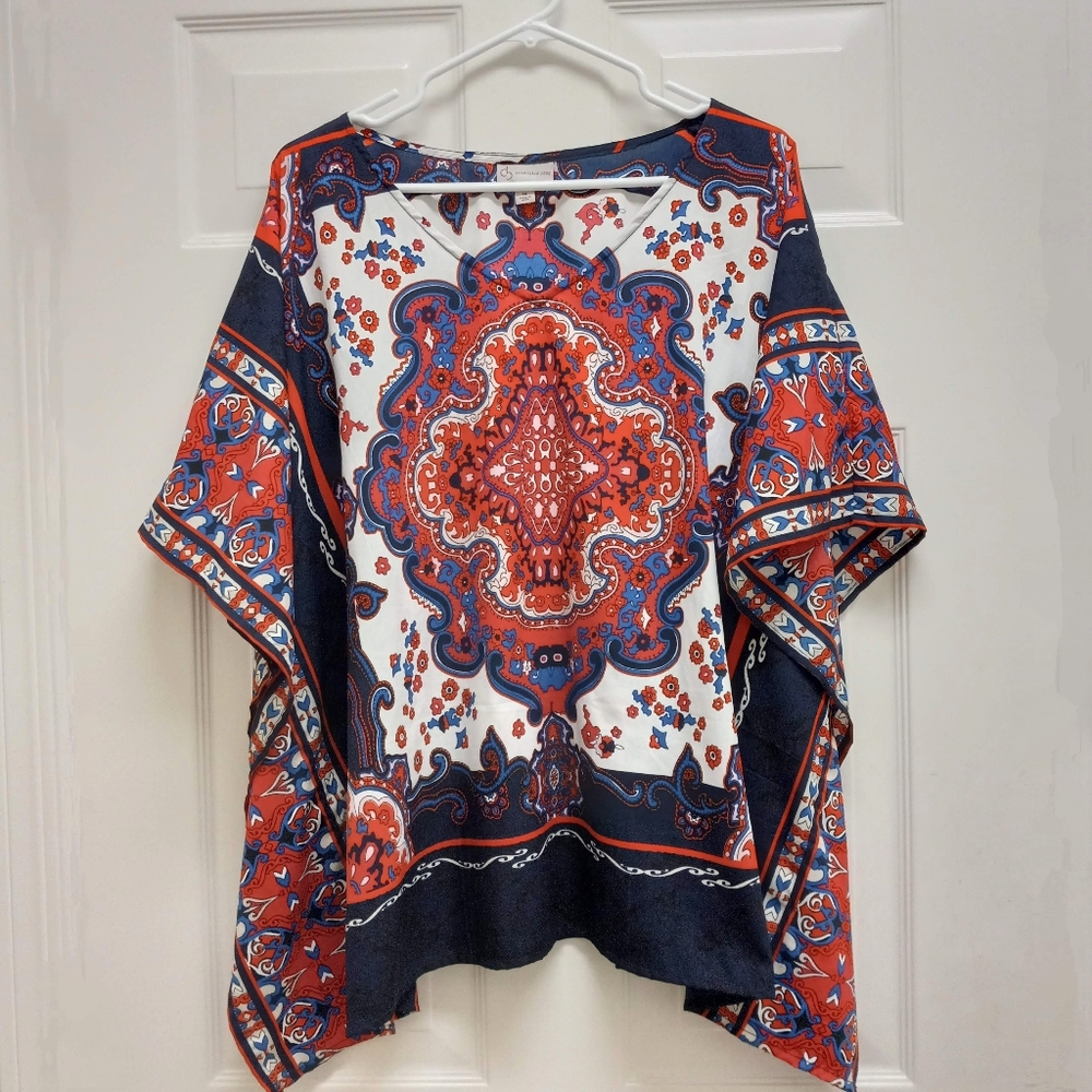Dress Barn Poncho Caftan Top 1X Medallion Print Boho Resortwear Flowy